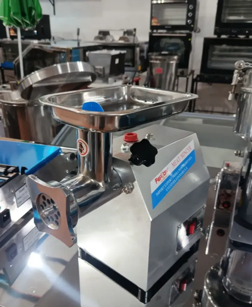 [917] MOLINO DE CARNE BOCA 8 IMPOR 250W FERTON